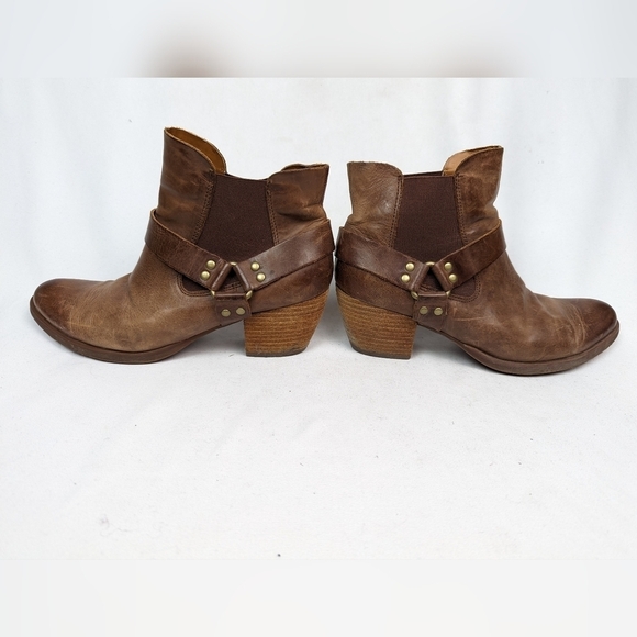 KORKS Kork Ease sz 9M Cyanna Leather Harness Buckle Studded Ankle Boots Booties - Picture 8 of 12